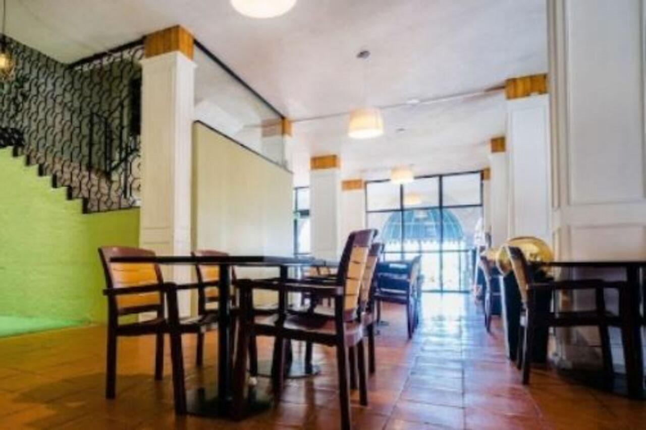 Hotel Plaza Morelia Buitenkant foto
