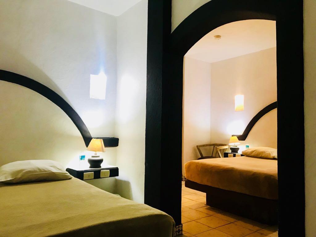 Hotel Plaza Morelia Buitenkant foto