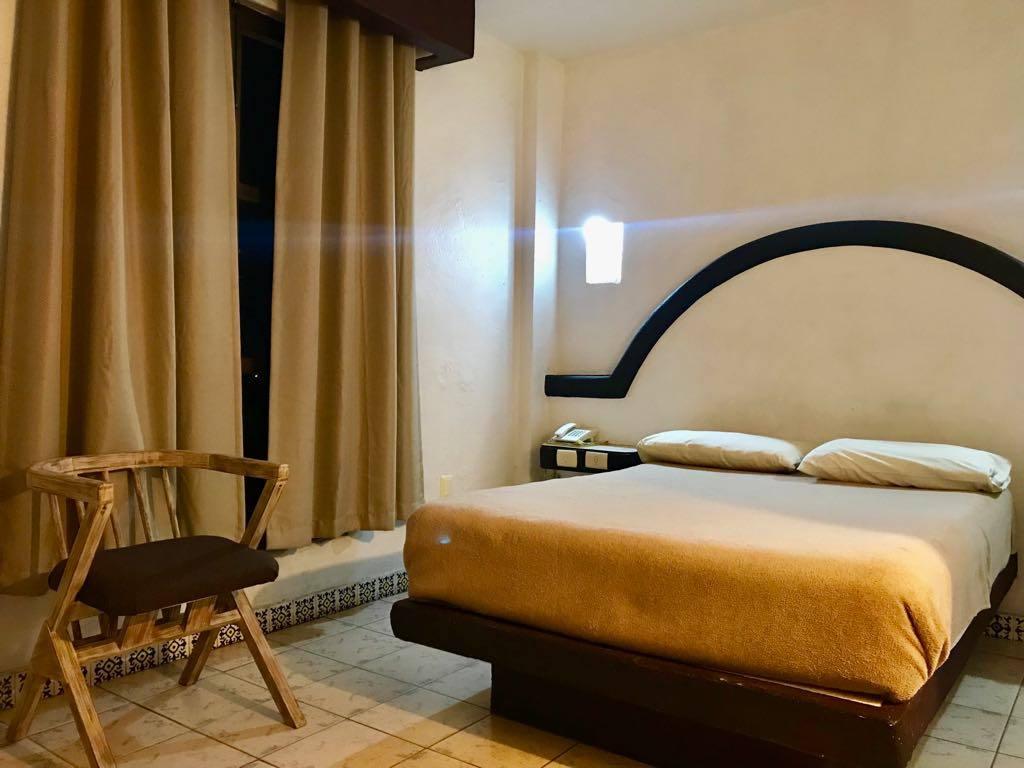 Hotel Plaza Morelia Buitenkant foto