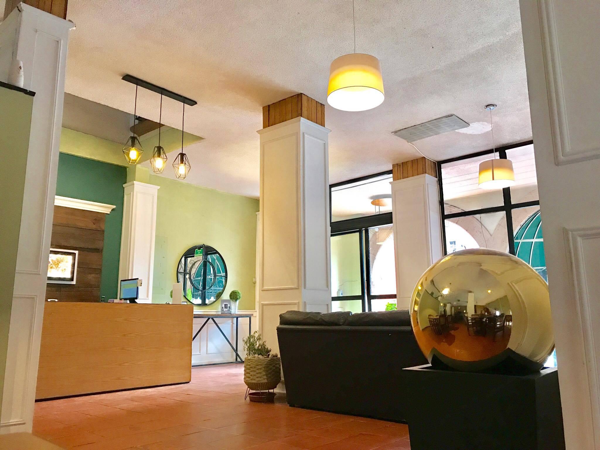 Hotel Plaza Morelia Buitenkant foto